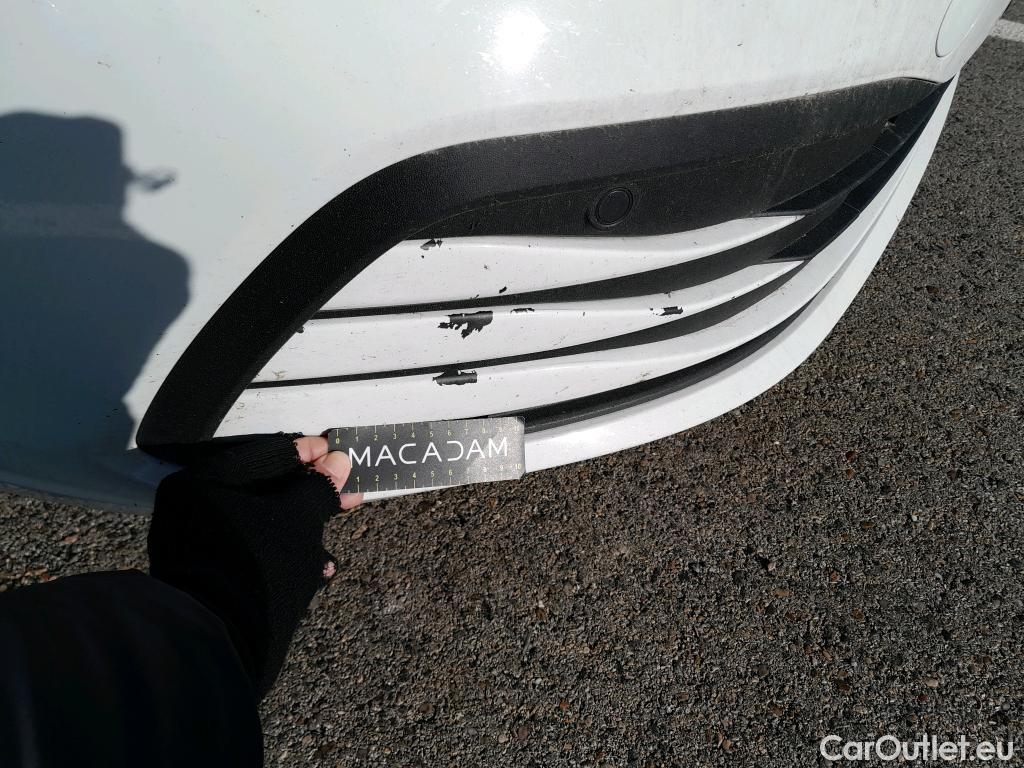  Volkswagen  Golf  VOLKSWAGEN / 2020 / 5P / berlina con portón Life 2.0 TDI 85kW (115CV) #12