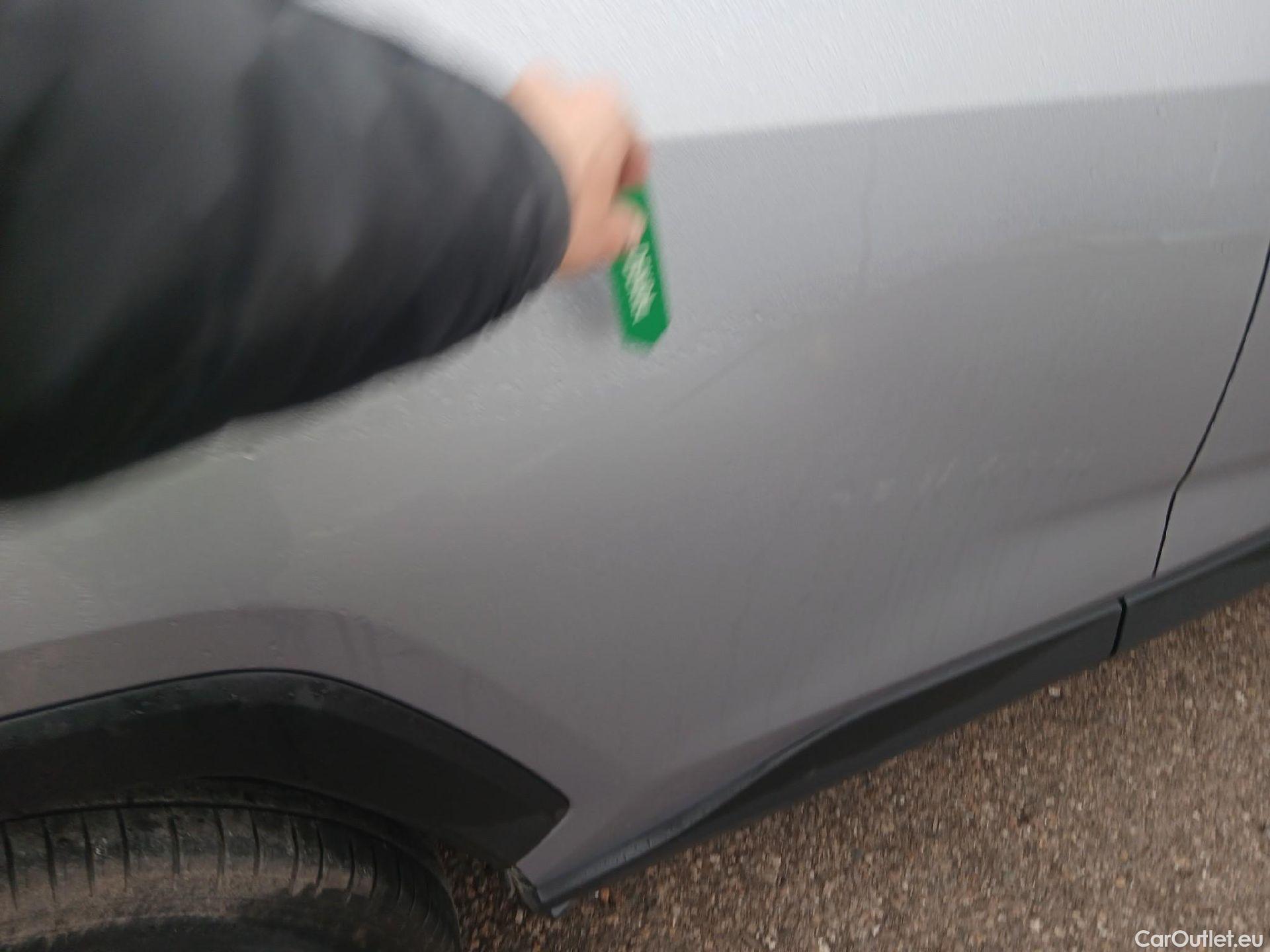  Toyota  RAV4 TOYOTA  / 2018 / 5P / todoterreno 2.5l Advance #27