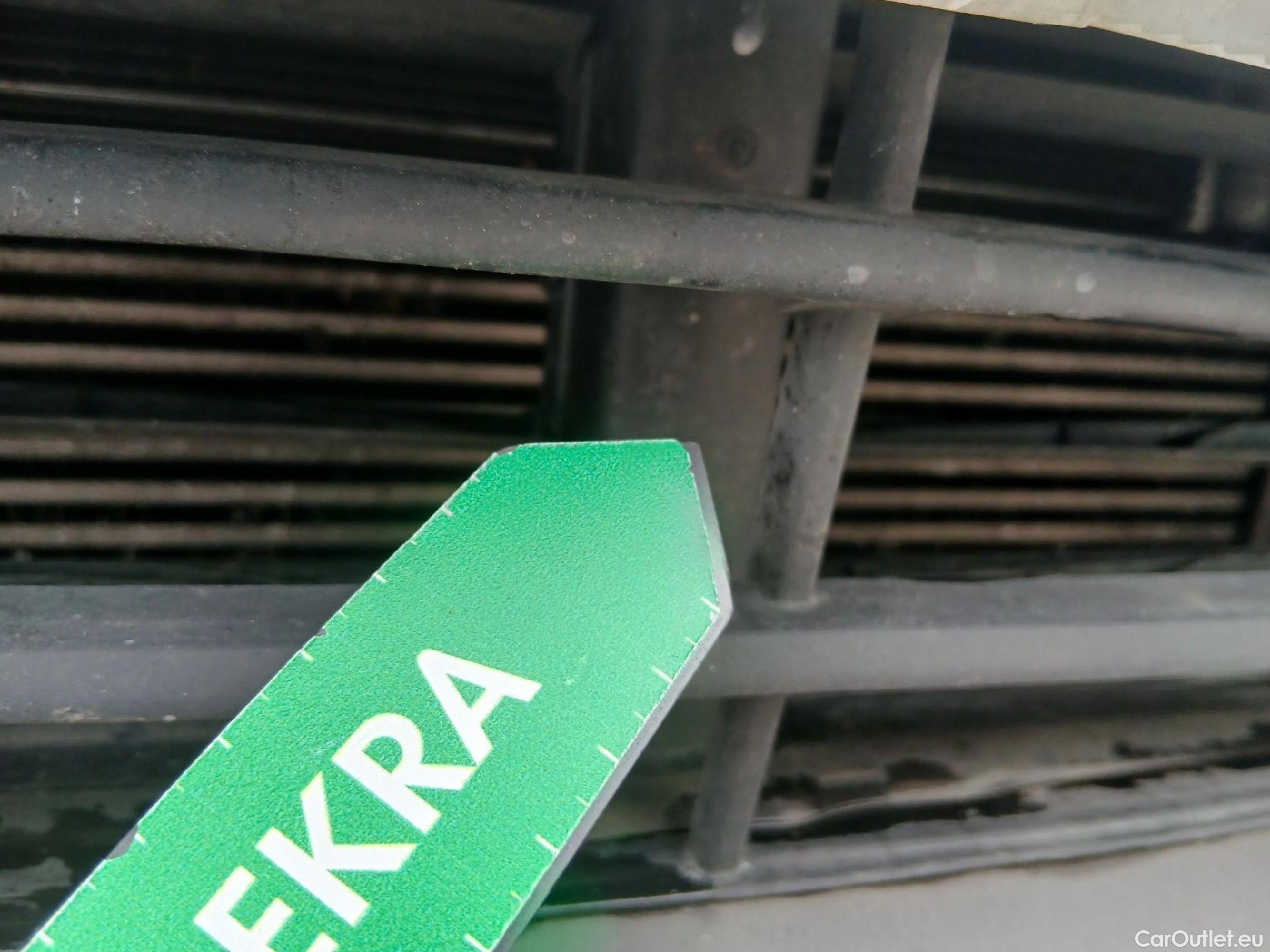  Bmw  X1 BMW  / 2019 / 5P / todoterreno sDrive16d Business #11