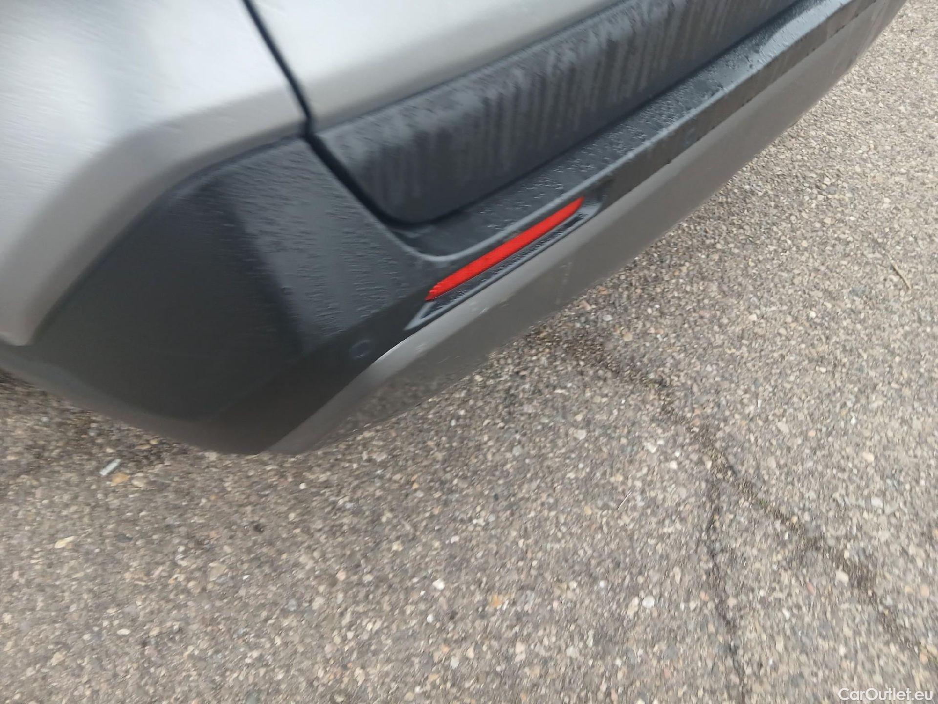  Toyota  RAV4 TOYOTA  / 2018 / 5P / todoterreno 2.5l Advance #21