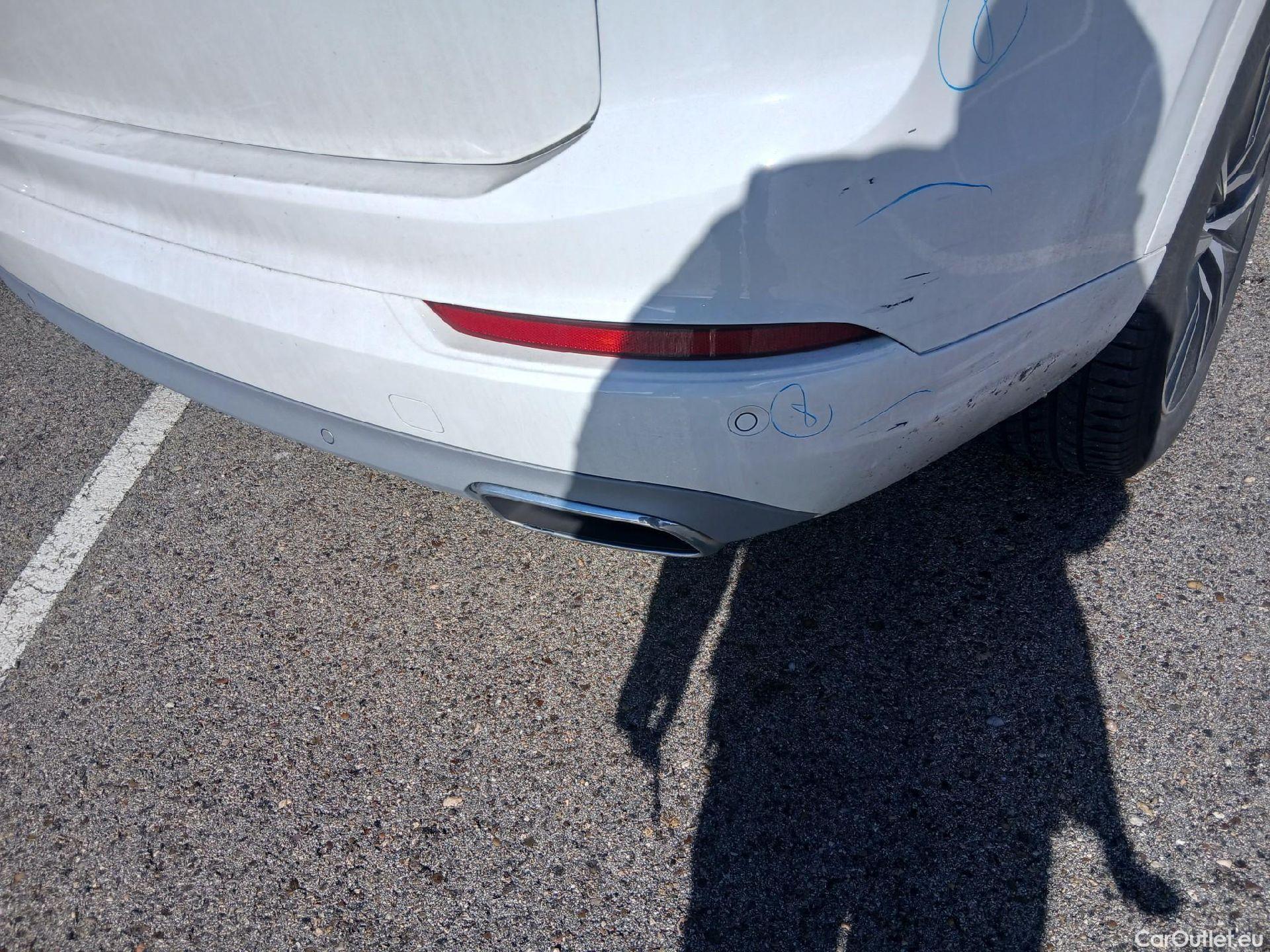  Volvo  XC90 VOLVO  / 2019 / 5P / todoterreno 2.0 B5 D AWD Momentum Pro Auto #10