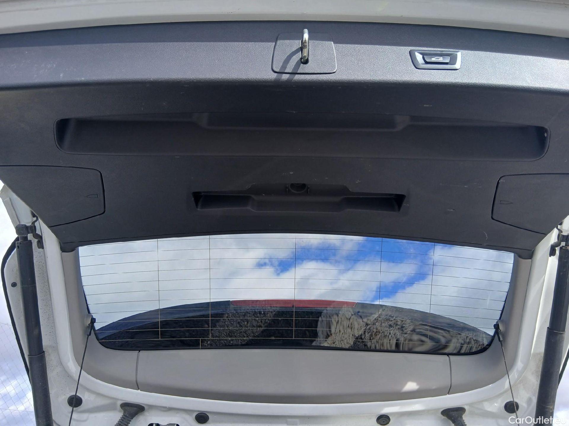  Bmw  X1 BMW  / 2019 / 5P / todoterreno sDrive16d Business #32