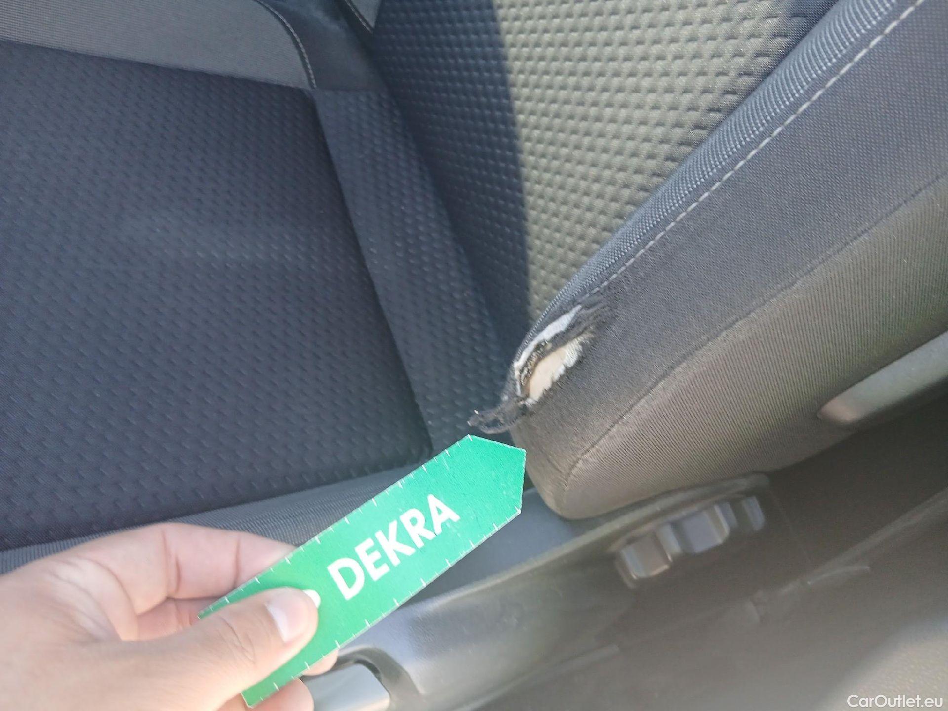  Volkswagen  Taigo VOLKSWAGEN  / 2021 / 5P / todoterreno Life 1.0 TSI 81kW (110CV) #7