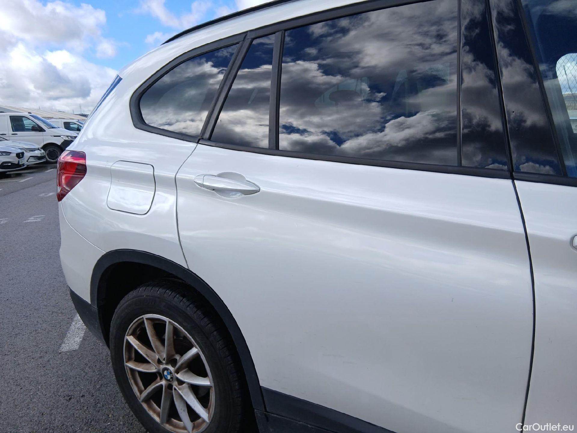  Bmw  X1 BMW  / 2019 / 5P / todoterreno sDrive16d Business #36