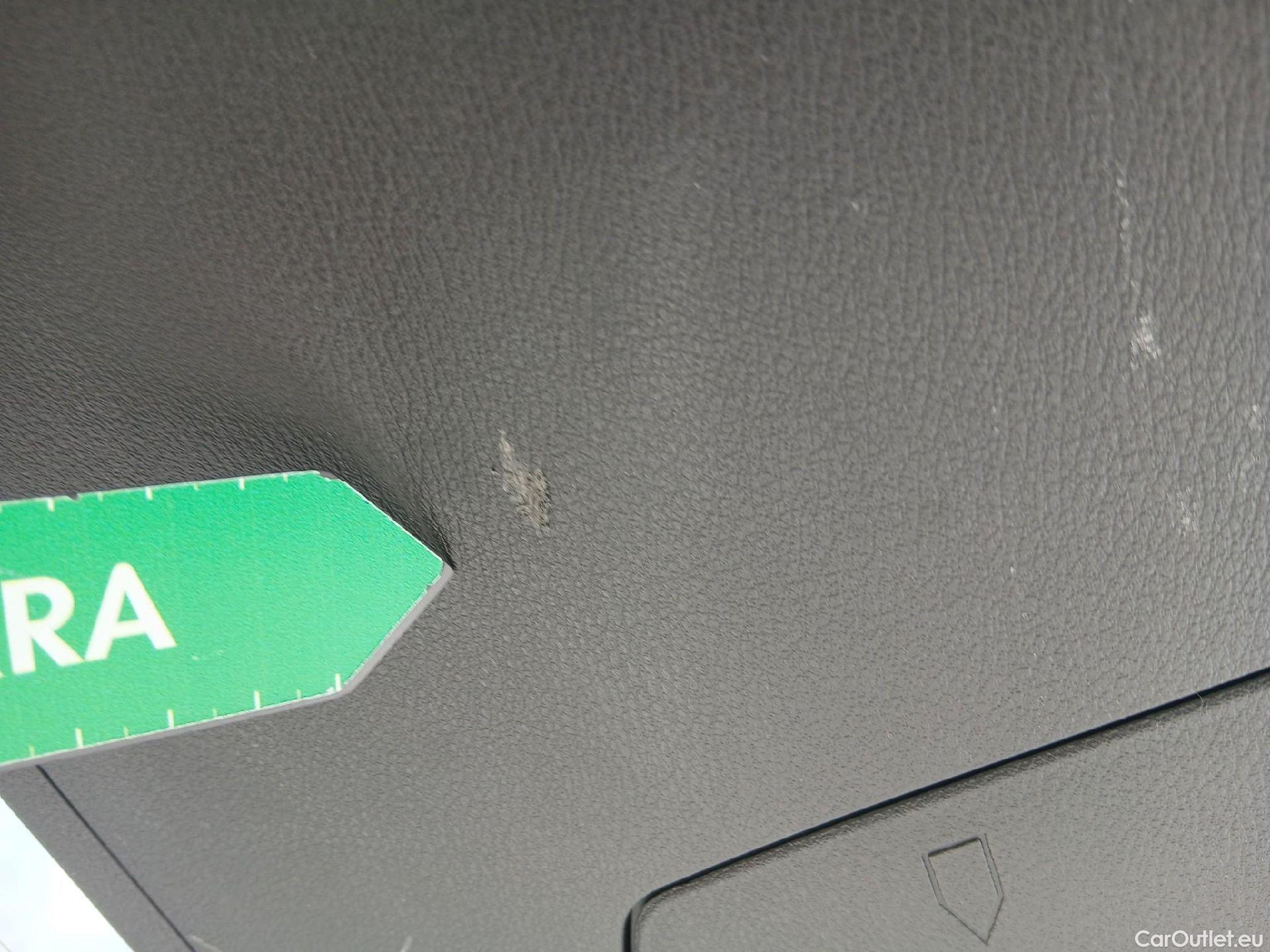  Bmw  X1 BMW  / 2019 / 5P / todoterreno sDrive16d Business #31