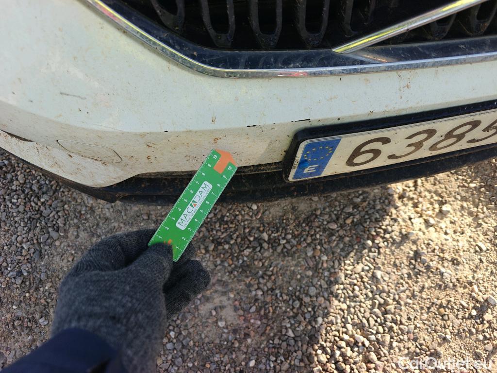  Volvo  XC 40 VOLVO XC40 / 2017 / 5P / todoterreno 2.0 D3 #2