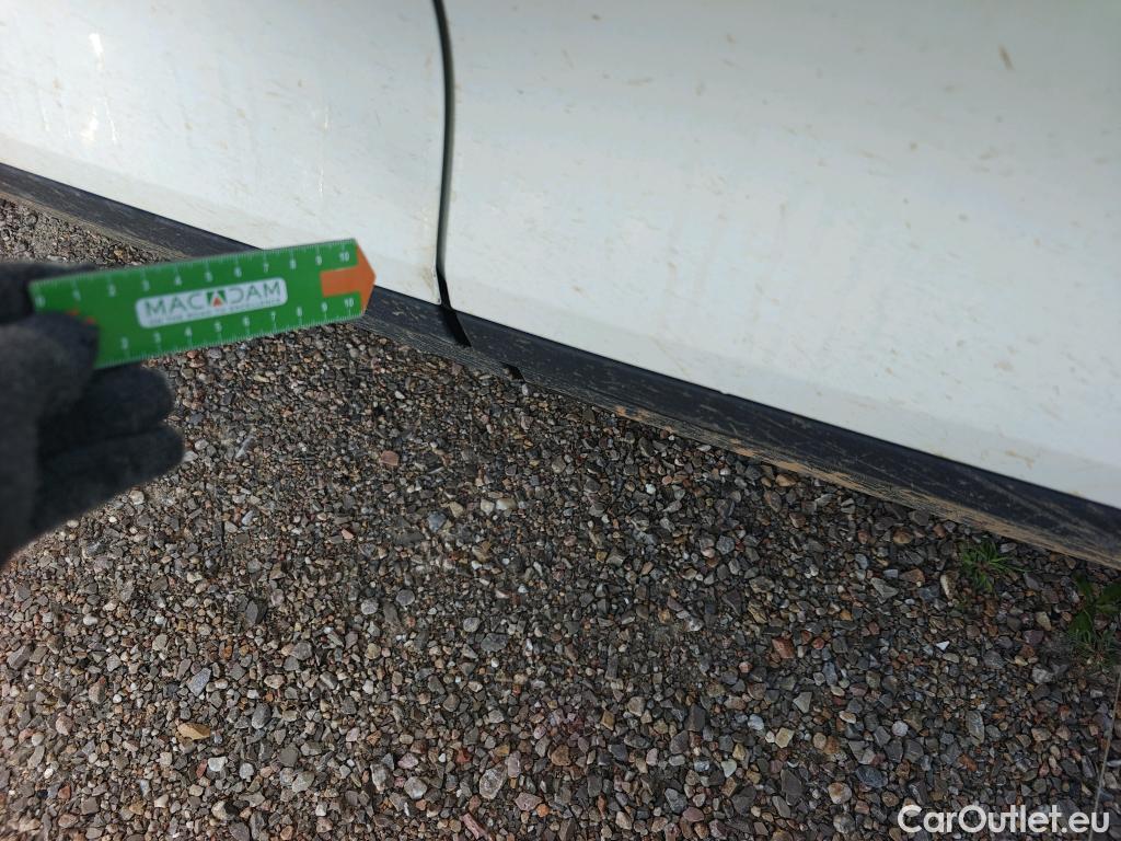  Volvo  XC 40 VOLVO XC40 / 2017 / 5P / todoterreno 2.0 D3 #13