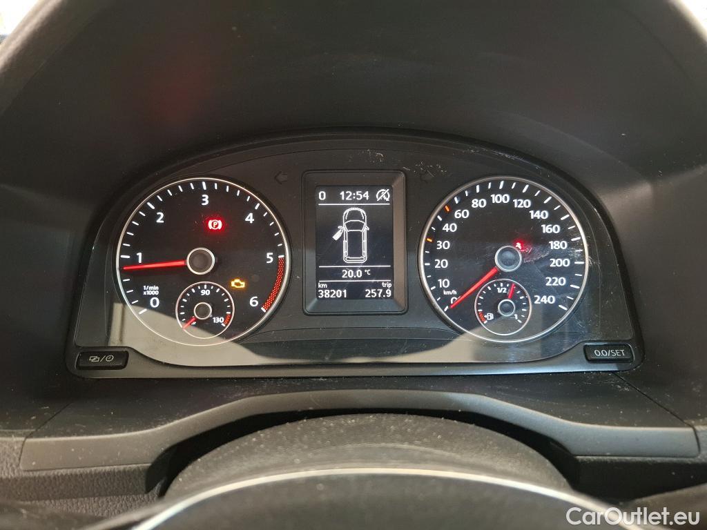  Volkswagen  Caddy  Van VU 4p Fourgonnette 2.0 TDI 102 DSG6 Business Line / VENTE SANS CG #10