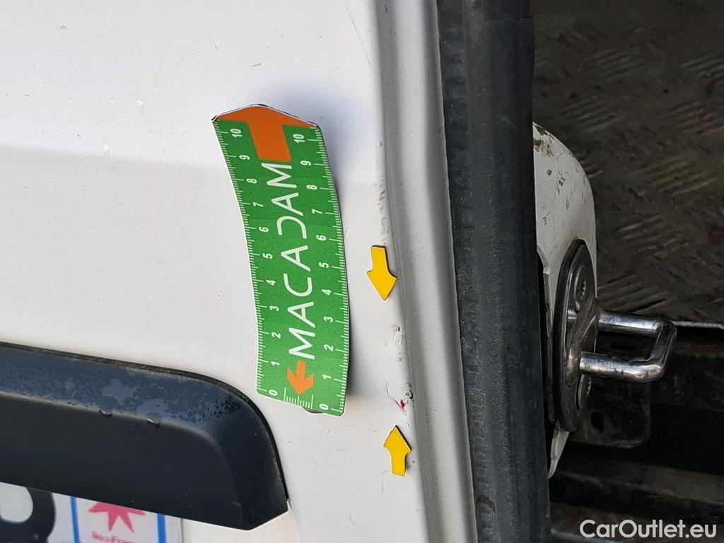  Volkswagen  Crafter VOLKSWAGEN  / 2017 / 4P / Fourgon tôlé 2.0 TDI 140 35 L4H3 Procab Business Line #49