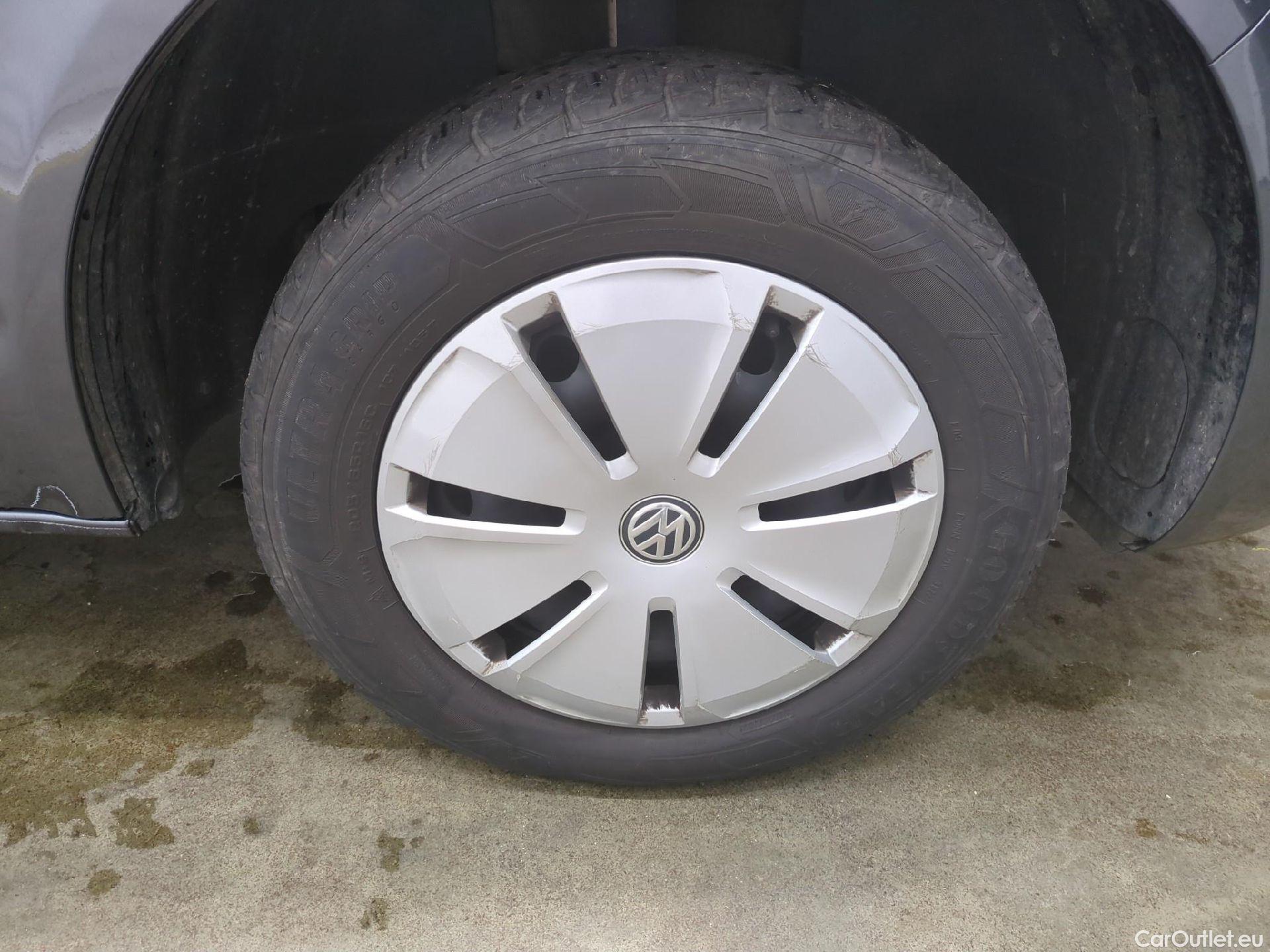  Volkswagen  Transporter VOLKSWAGEN  / 2019 / 4P / Fourgon tôlé 2.0 TDi 150 DSG7 L1H1 Business Plus #3