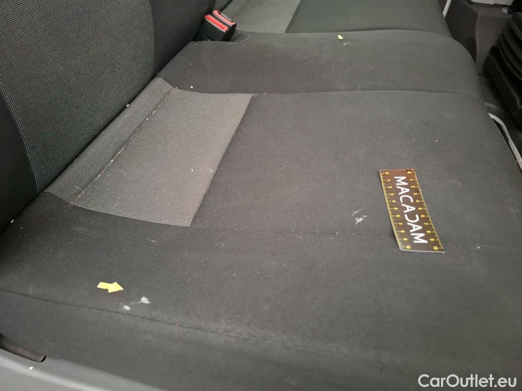  Volkswagen  Crafter VOLKSWAGEN  / 2017 / 4P / Fourgon tôlé 2.0 TDI 140 35 L3H3 4MO Procab Busi Line #15