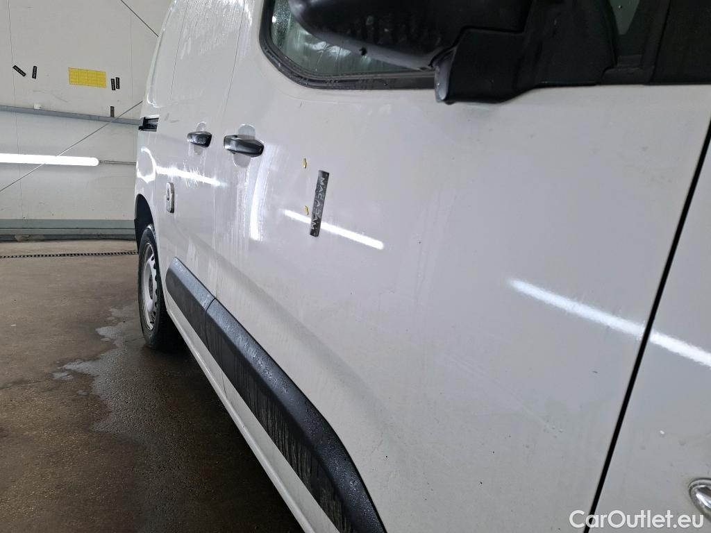  Citroen  Berlingo  Fourgon Driver M 1000 1.5 BlueHDi 100CV BVM5 E6dT #24