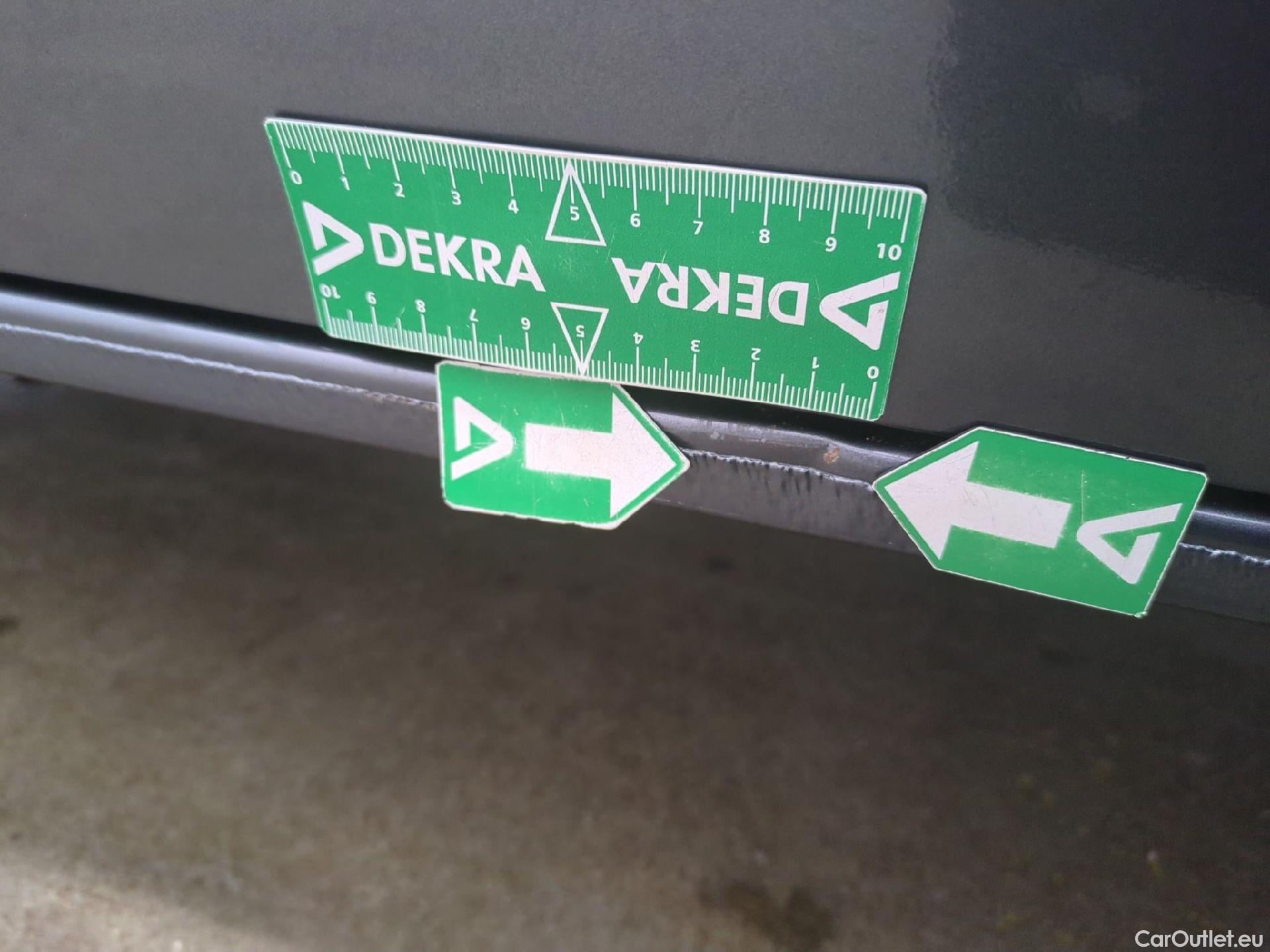  Volkswagen  Transporter VOLKSWAGEN  / 2019 / 4P / Fourgon tôlé 2.0 TDi 150 DSG7 L1H1 Business Plus #11