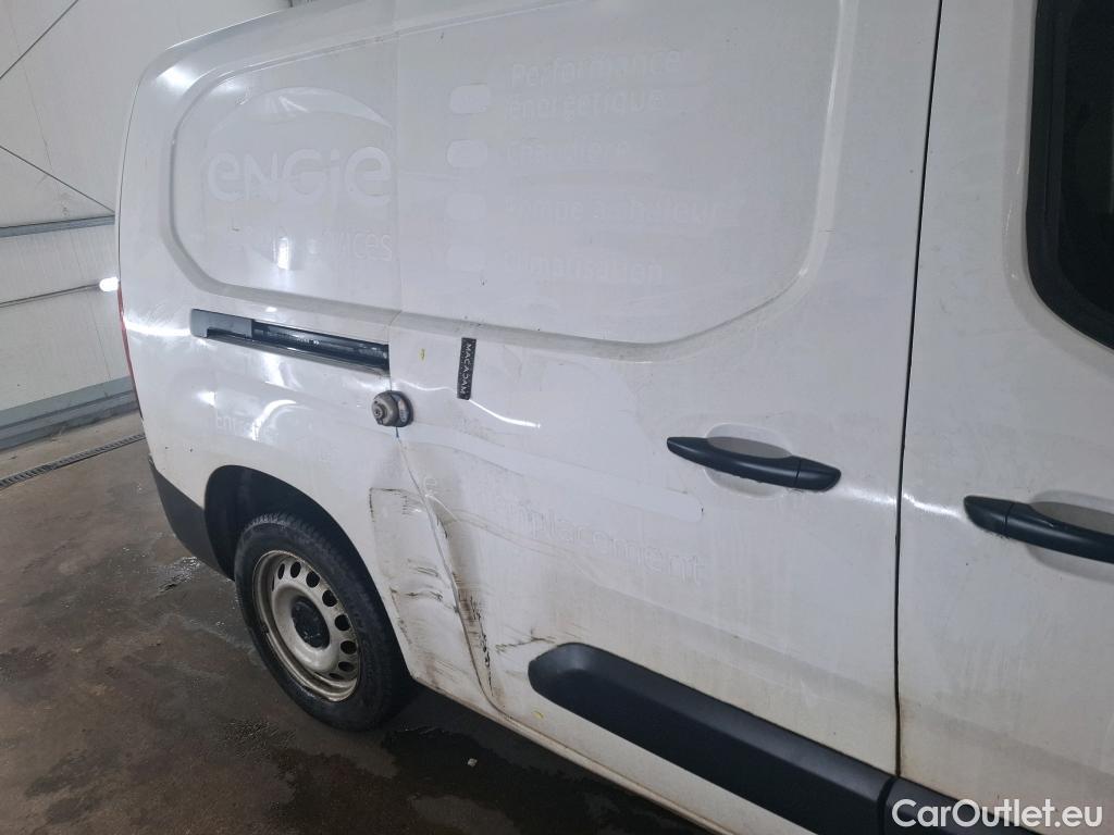  Citroen  Berlingo  Fourgon Club XL 950 1.5 BlueHDi 100CV BVM5 E6dT #4