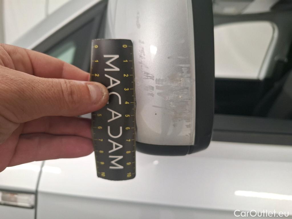  Volkswagen  Caddy  Van VU 4p Fourgonnette 2.0 TDI 102 DSG6 Business Line / VENTE SANS CG #9