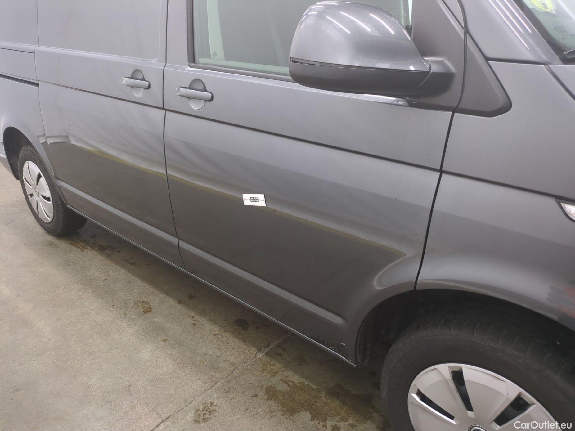  Volkswagen  Transporter VOLKSWAGEN  / 2019 / 4P / Fourgon tôlé 2.0 TDi 150 DSG7 L1H1 Business Plus #13