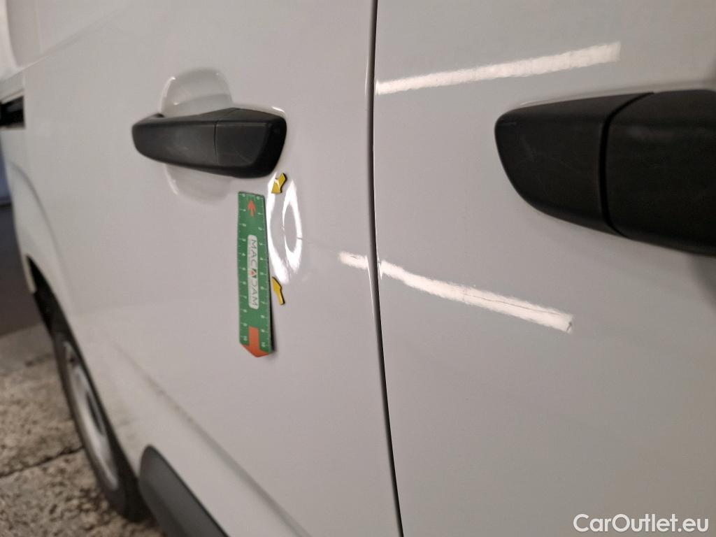  Citroen  Berlingo  Fourgon Driver M 650 1.5 BlueHDi 100CV BVM6 E6d #13