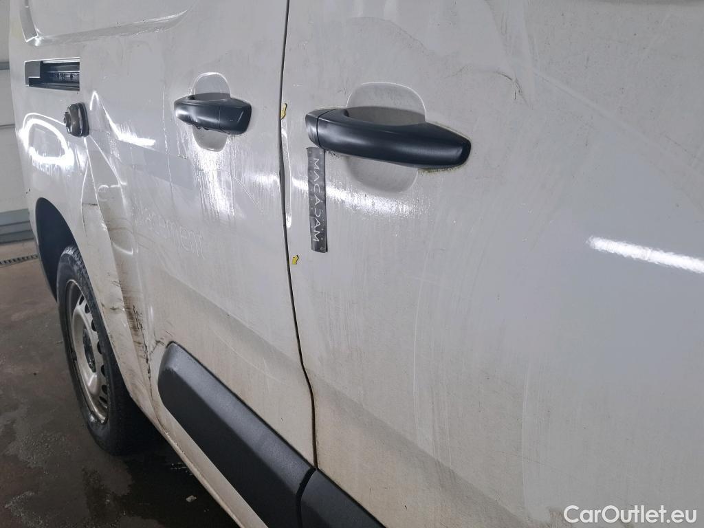  Citroen  Berlingo  Fourgon Club XL 950 1.5 BlueHDi 100CV BVM5 E6dT #23