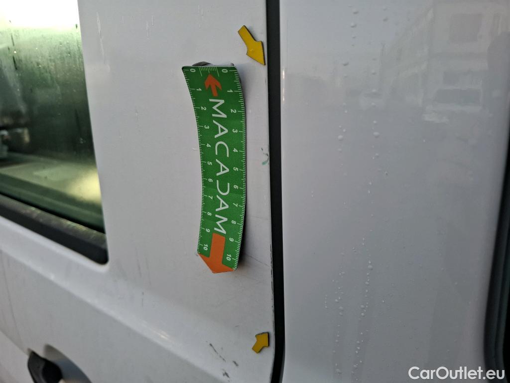  Volkswagen  Crafter VOLKSWAGEN  / 2017 / 4P / Fourgon tôlé 2.0 TDI 140 35 L4H3 Procab Business Line #35