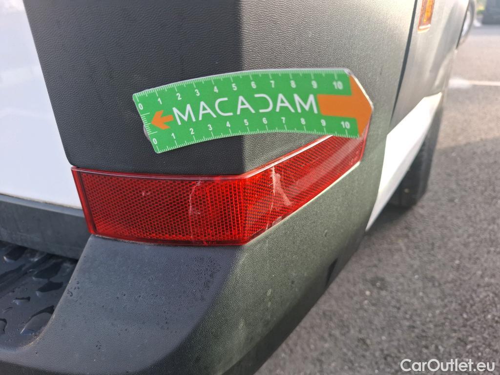  Volkswagen  Crafter VOLKSWAGEN  / 2017 / 4P / Fourgon tôlé 2.0 TDI 140 35 L4H3 Procab Business Line #19