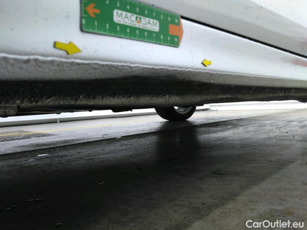  Opel  Corsa  F Elegance Business 1.2 Turbo 100CV BVM6 E6d / TRANSFO VP/VF #3