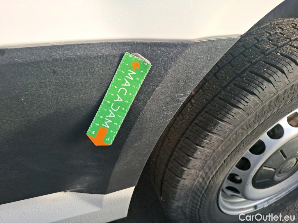  Volkswagen  Crafter VOLKSWAGEN  / 2017 / 4P / Fourgon tôlé 2.0 TDI 140 35 L4H3 Procab Business Line #40