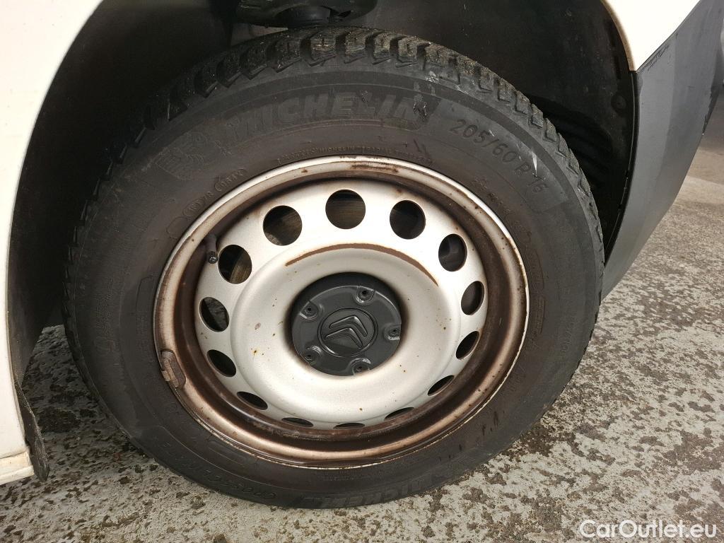  Citroen  Berlingo  Fourgon Driver M 1000 1.5 BlueHDi 100CV BVM5 E6dT #40