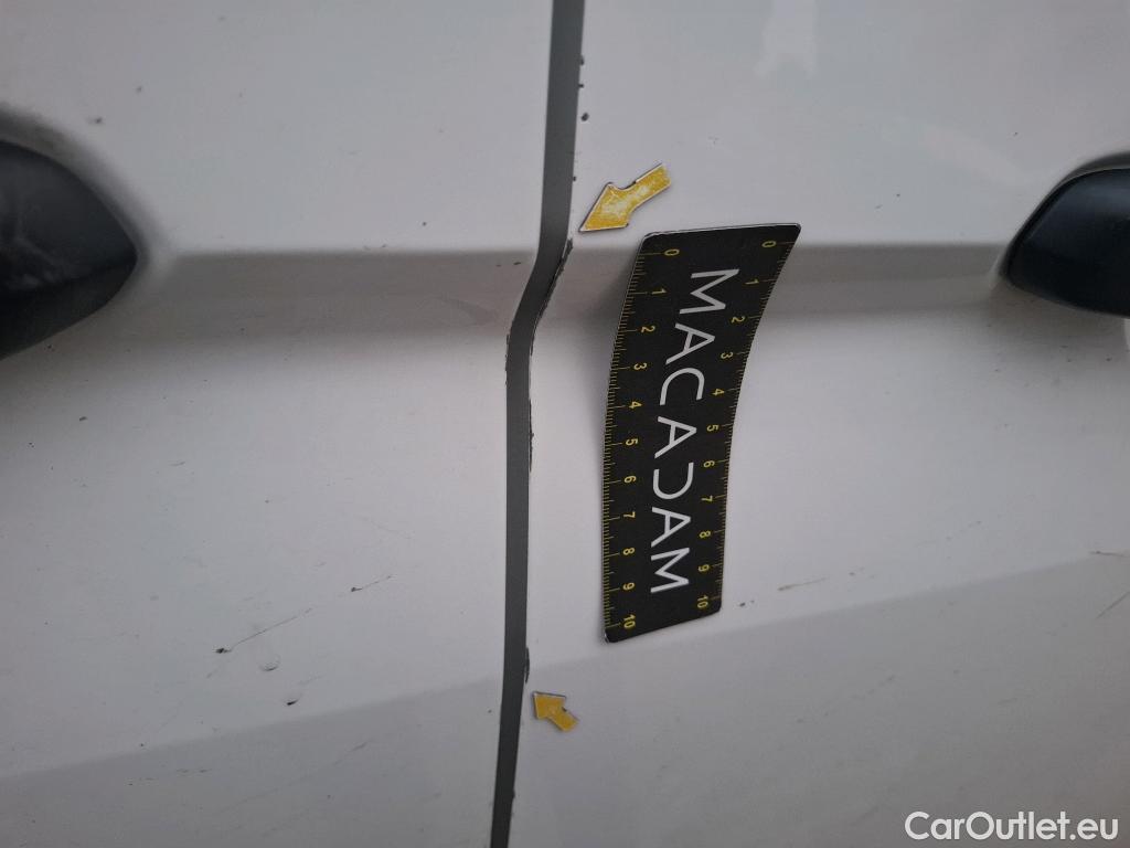  Volkswagen  Crafter VOLKSWAGEN  / 2017 / 4P / Fourgon tôlé 2.0 TDI 140 35 L3H3 4MO Procab Busi Line #27