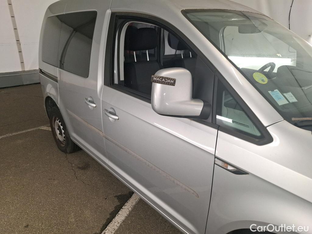  Volkswagen  Caddy  Van VU 4p Fourgonnette 2.0 TDI 102 DSG6 Business Line / VENTE SANS CG #15