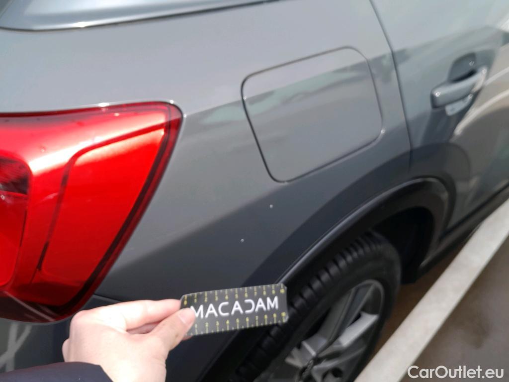  Audi  Q2 AUDI  / 2016 / 5P / todoterreno Design 30 TDI 85kW (116CV) S tronic #17