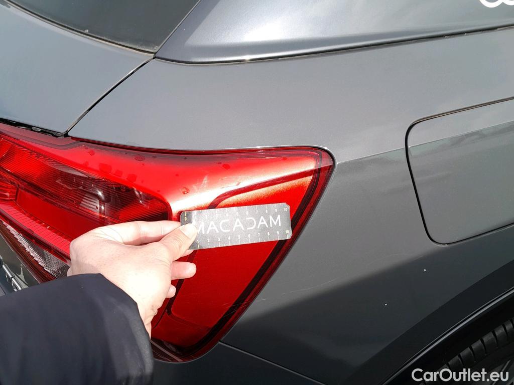  Audi  Q2 AUDI  / 2016 / 5P / todoterreno Design 30 TDI 85kW (116CV) S tronic #36