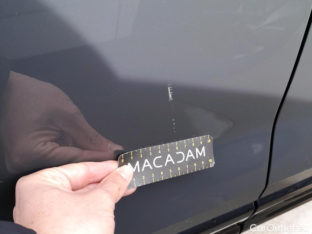  Audi  Q2 AUDI  / 2016 / 5P / todoterreno Design 30 TDI 85kW (116CV) S tronic #20