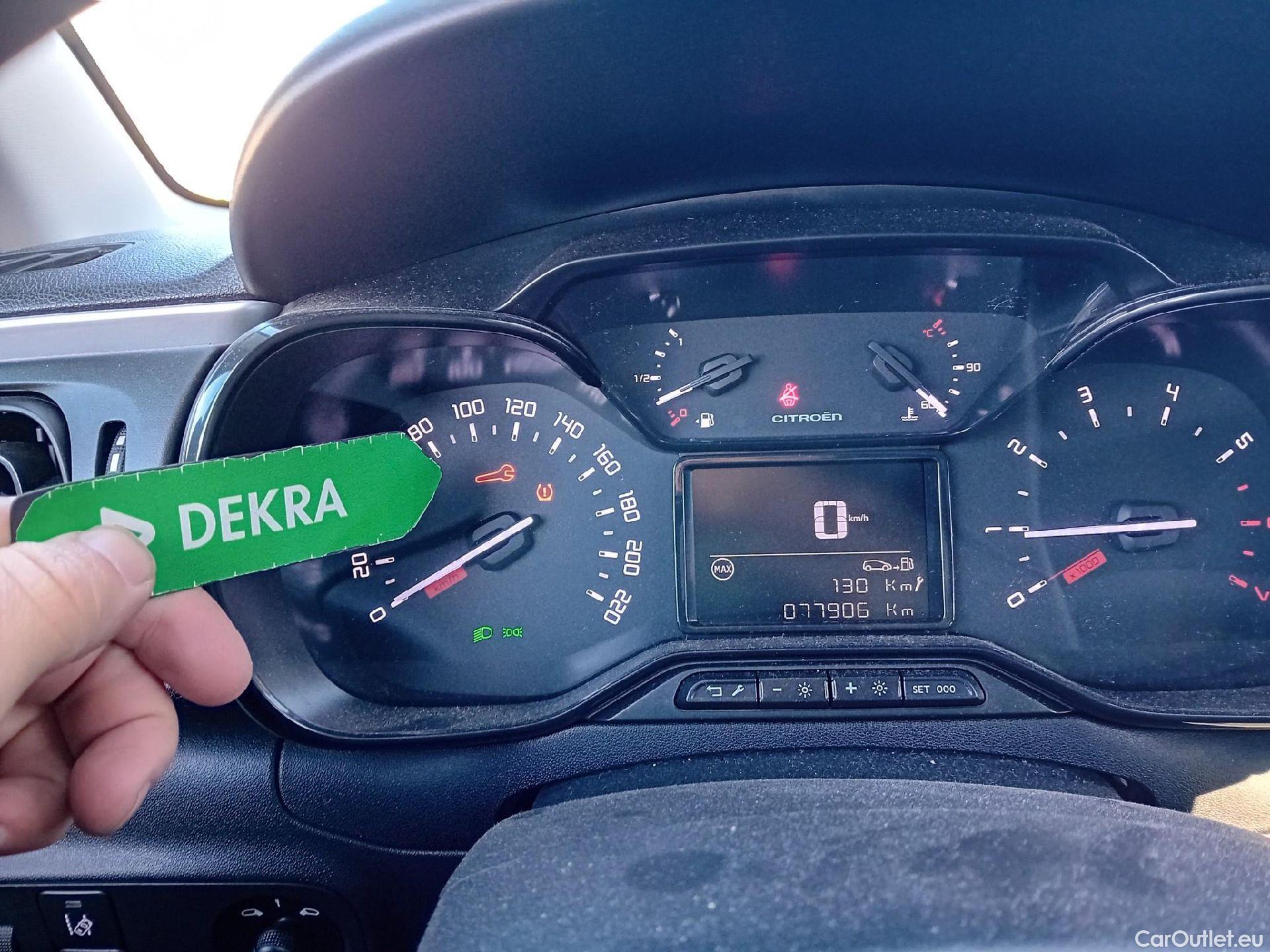  Citroen  C3  Live Pack 1.5 BlueHDi 100CV MT6 E6d #23