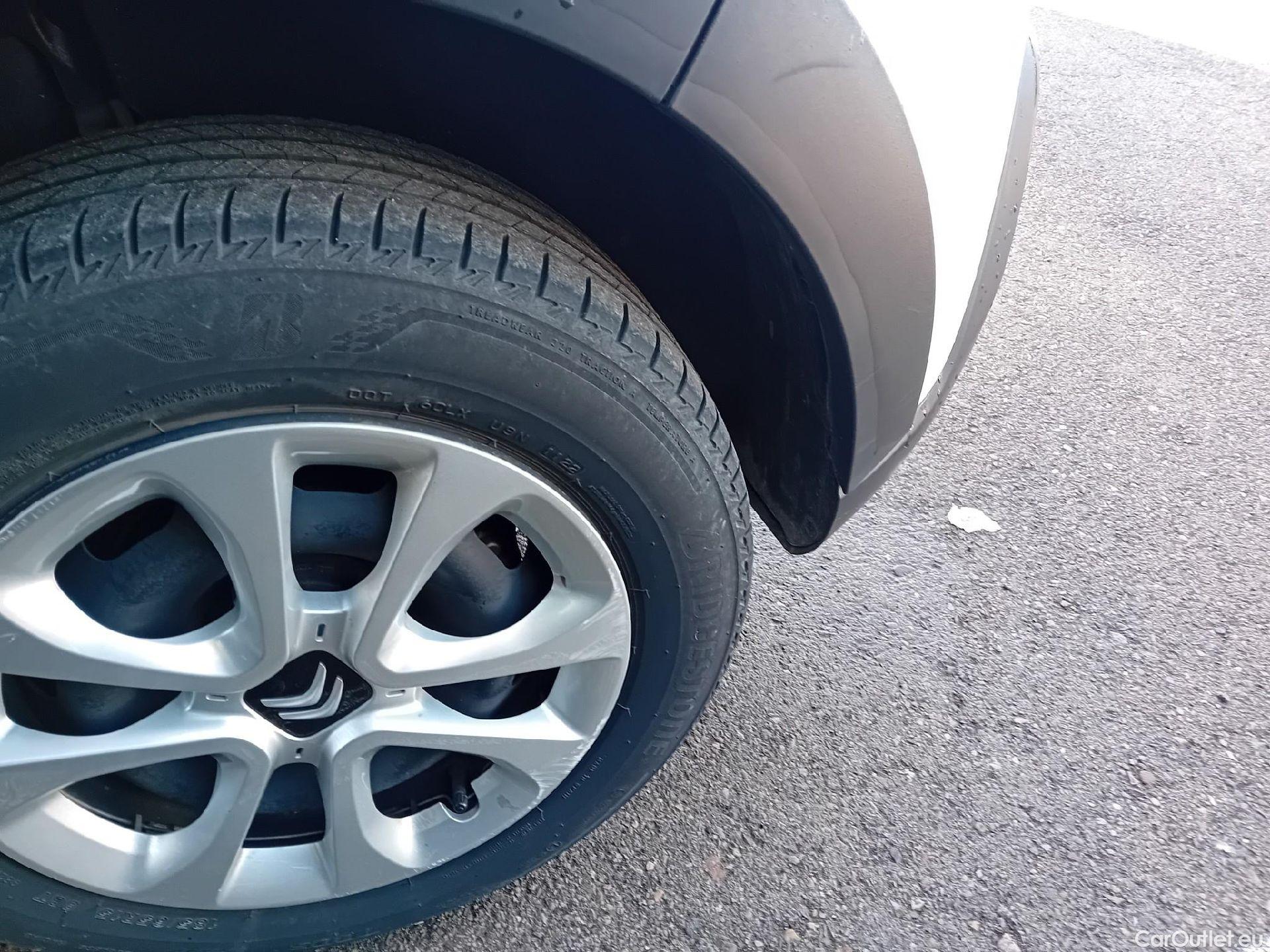  Citroen  C3  Live Pack 1.5 BlueHDi 100CV MT6 E6d #12