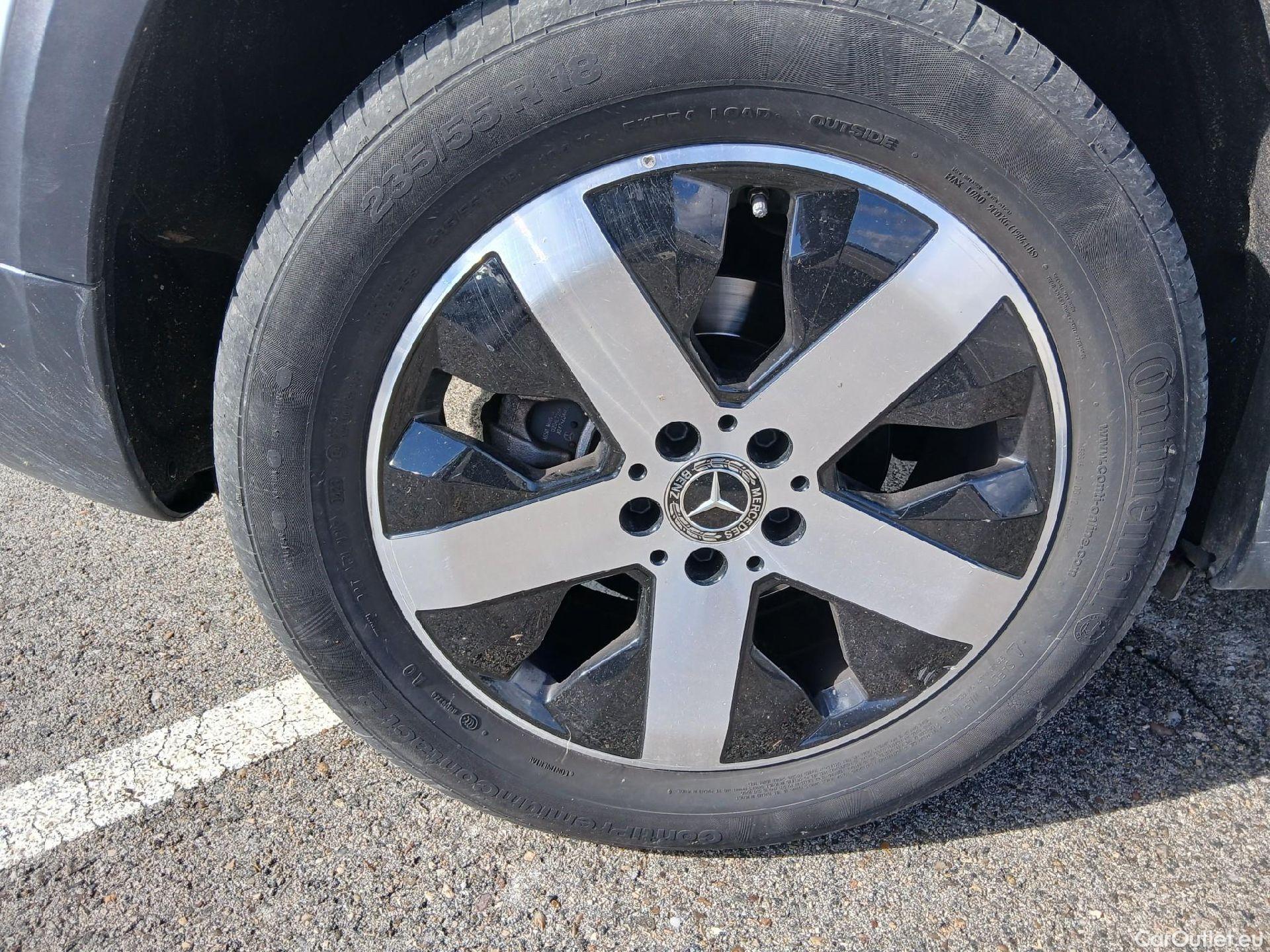  Mercedes  GLB MERCEDES-BENZ  / 2019 / 5P / todoterreno 2.0  200 D 4MATIC DCT 110KW (150CV) #44