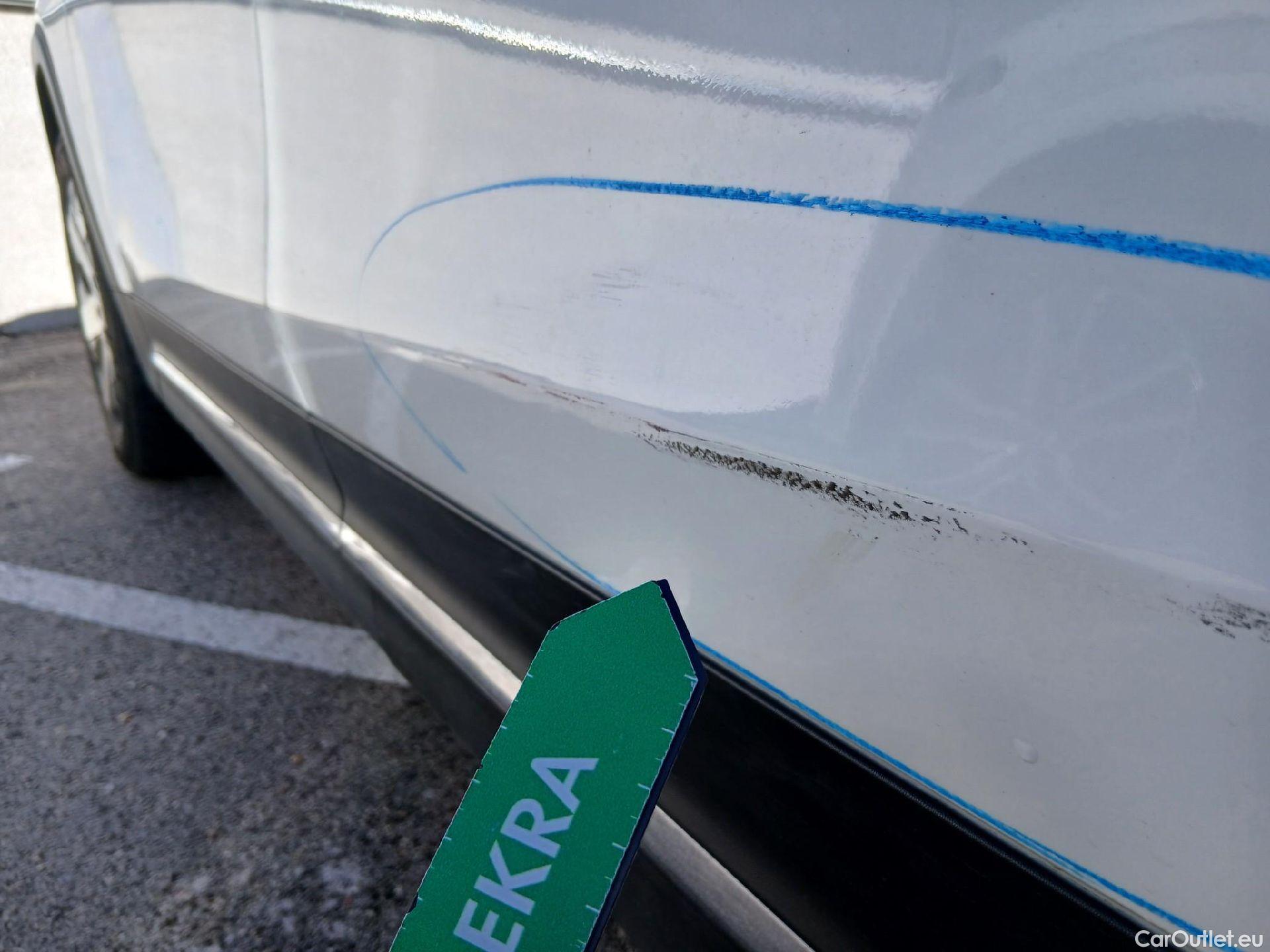  Mercedes  GLB MERCEDES-BENZ  / 2019 / 5P / todoterreno 2.0  200 D 4MATIC DCT 110KW (150CV) #17