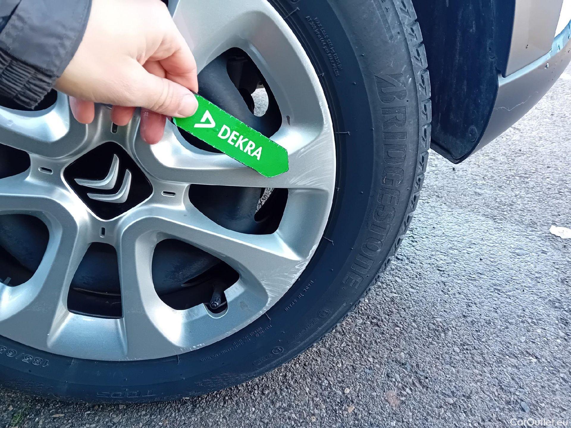  Citroen  C3  Live Pack 1.5 BlueHDi 100CV MT6 E6d #11