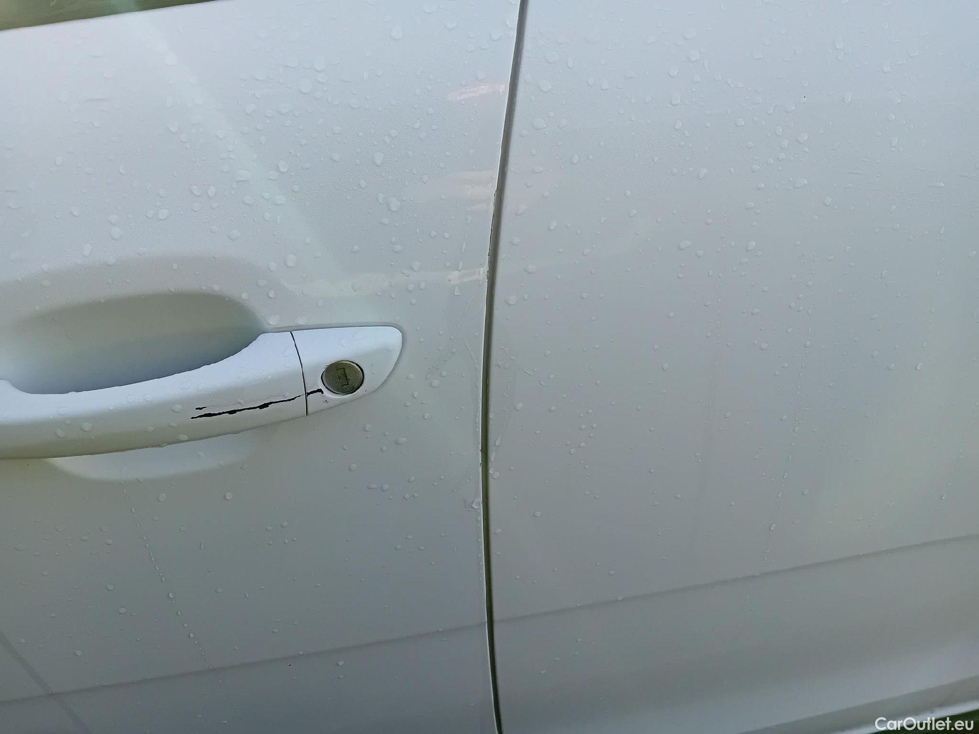  Citroen  C3  Live Pack 1.5 BlueHDi 100CV MT6 E6d #10