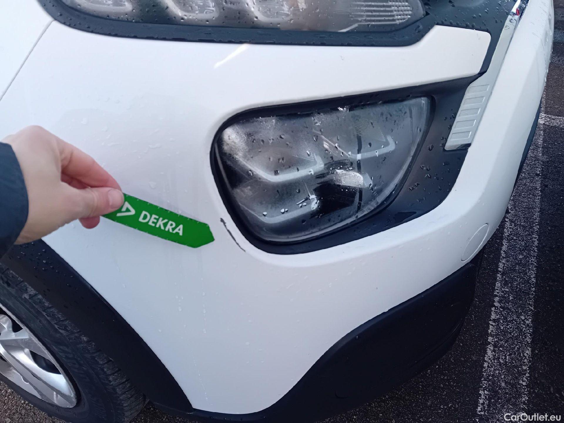  Citroen  C3  Live Pack 1.5 BlueHDi 100CV MT6 E6d #1