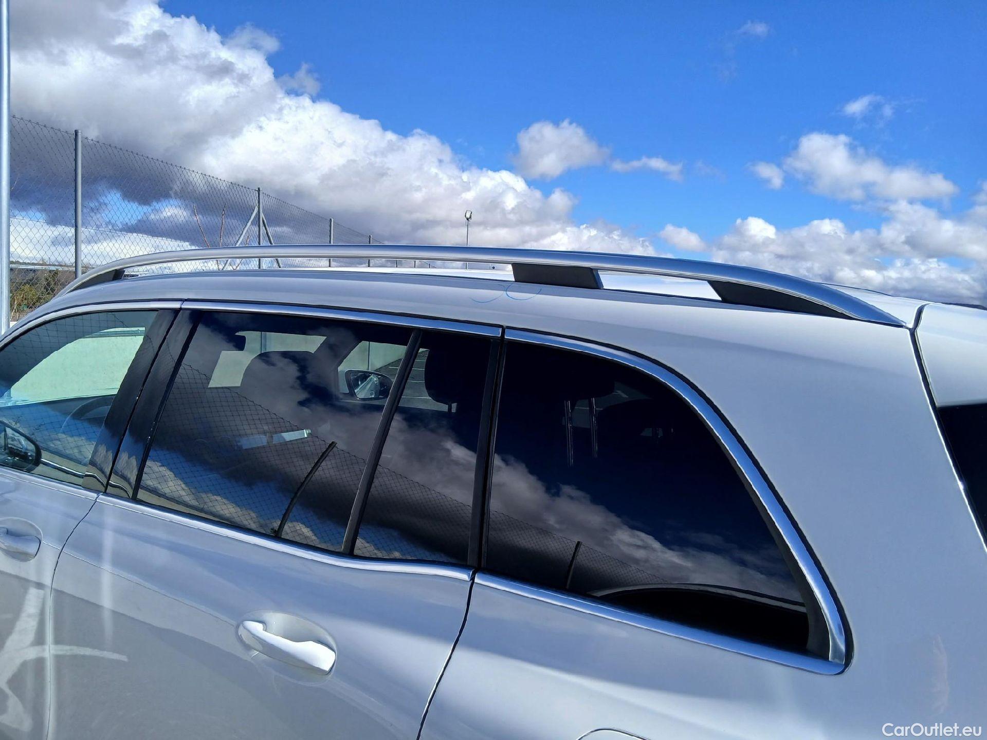  Mercedes  GLB MERCEDES-BENZ  / 2019 / 5P / todoterreno 2.0  200 D 4MATIC DCT 110KW (150CV) #22