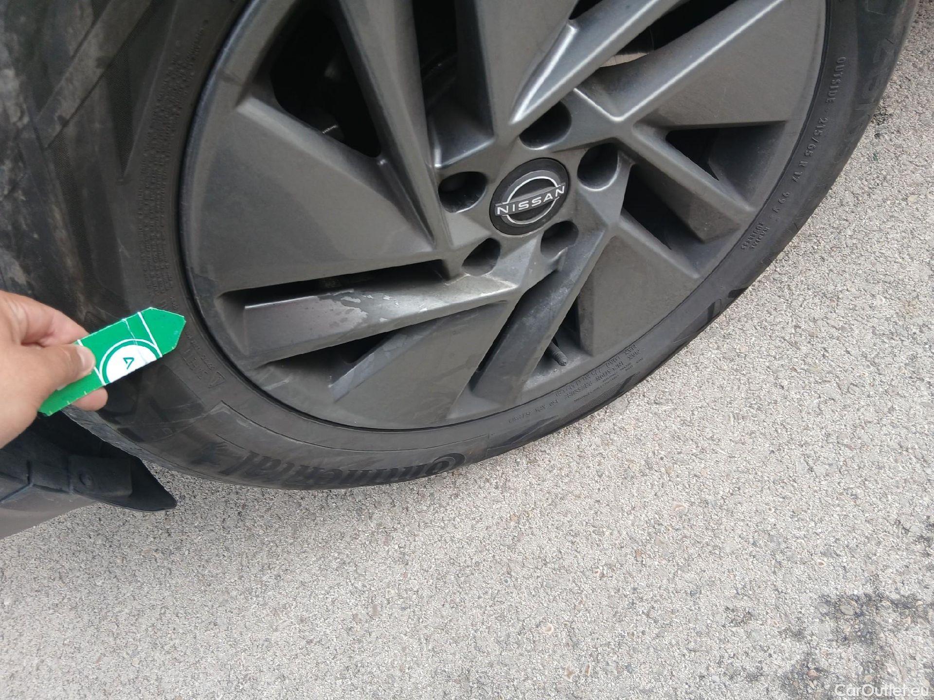  Land Rover  Discovery NISSAN QASHQAI / 2024 / 5P / todoterreno DIG-T 103kW (140CV) mHEV 4x2 Acenta #8