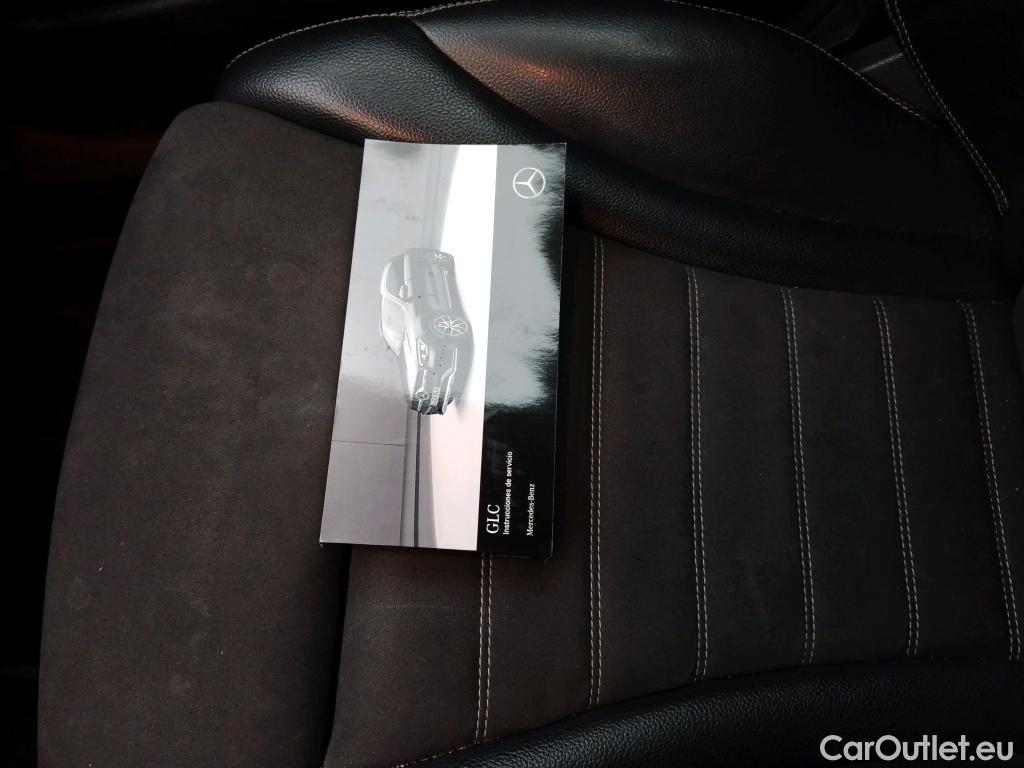  Mercedes  G-Klasee MERCEDES-BENZ Clase GLC / 2019 / 5P / todoterreno GLC 300 de 4MATIC #19