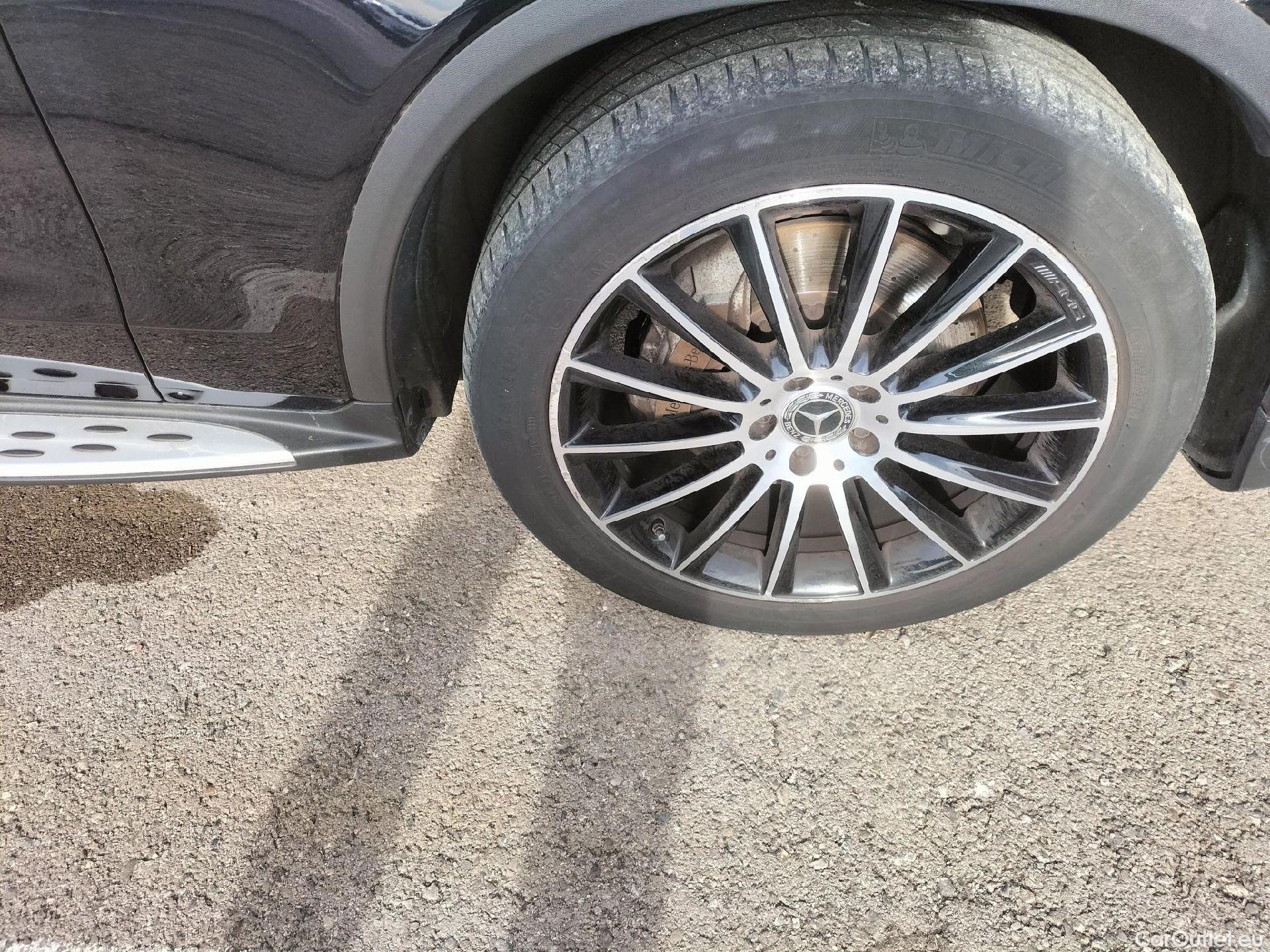  Mercedes  G-Klasee MERCEDES-BENZ GLC Coupé / 2016 / 5P / coupé GLC 250 4MATIC #24