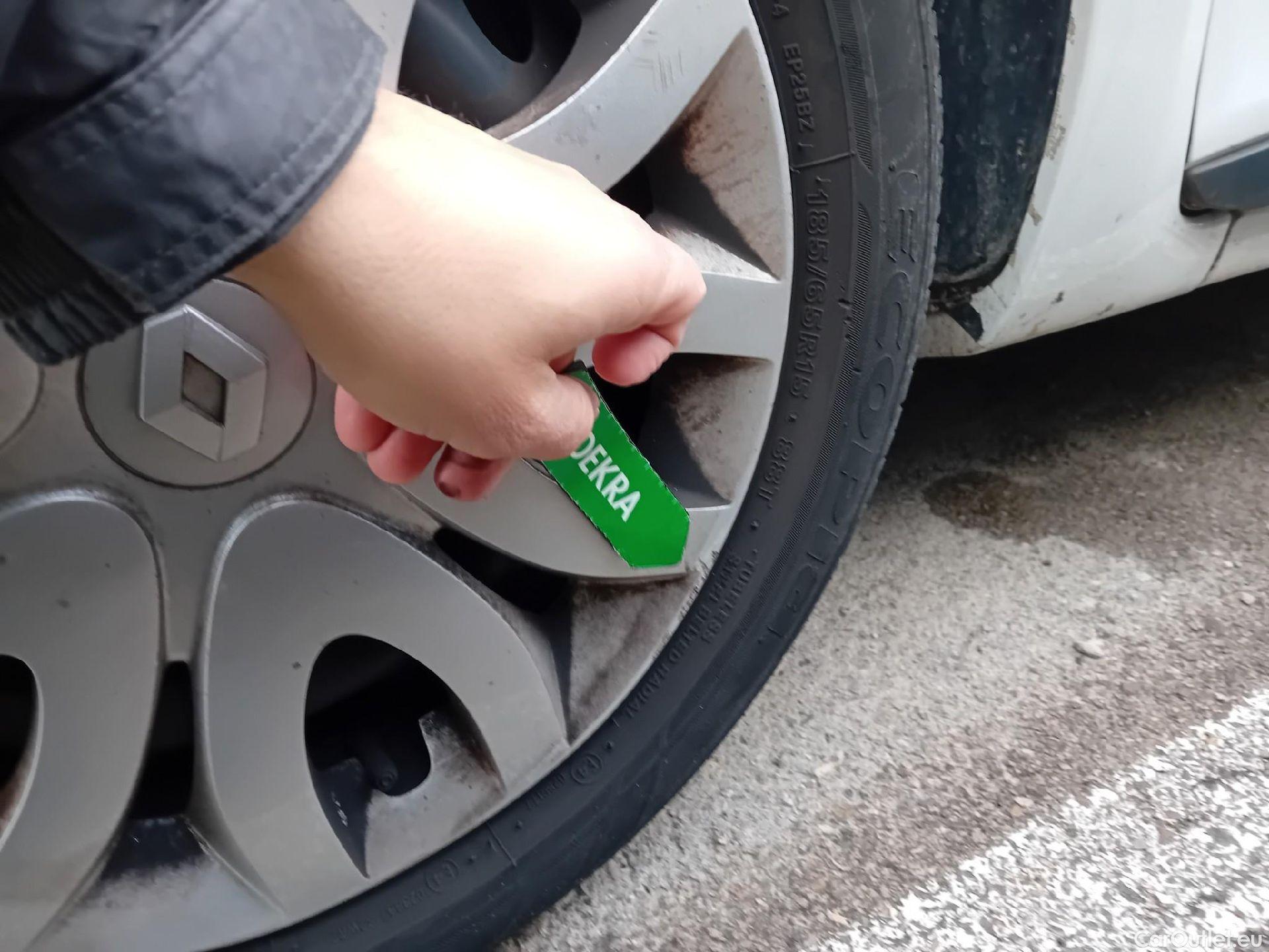  Renault  Clio RENAULT  / 2016 / 5P / berlina con portón Business TCe 66kW (90CV) GLP -18 #19