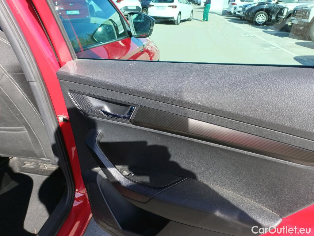  Skoda  Karoq SKODA  / 2017 / 5P / todoterreno 2.0 TDI 110kW (150CV) DSG 4X4 Sportline #21