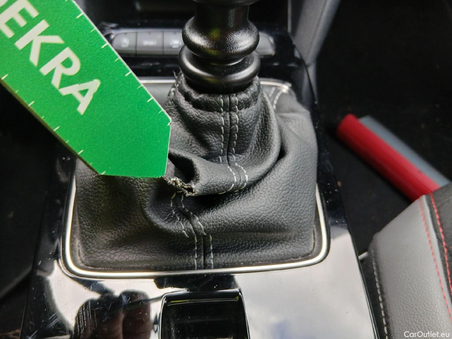  Opel  Mokka OPEL  / 2020 / 5P / todoterreno 1.5 D GS Line (AC) #2