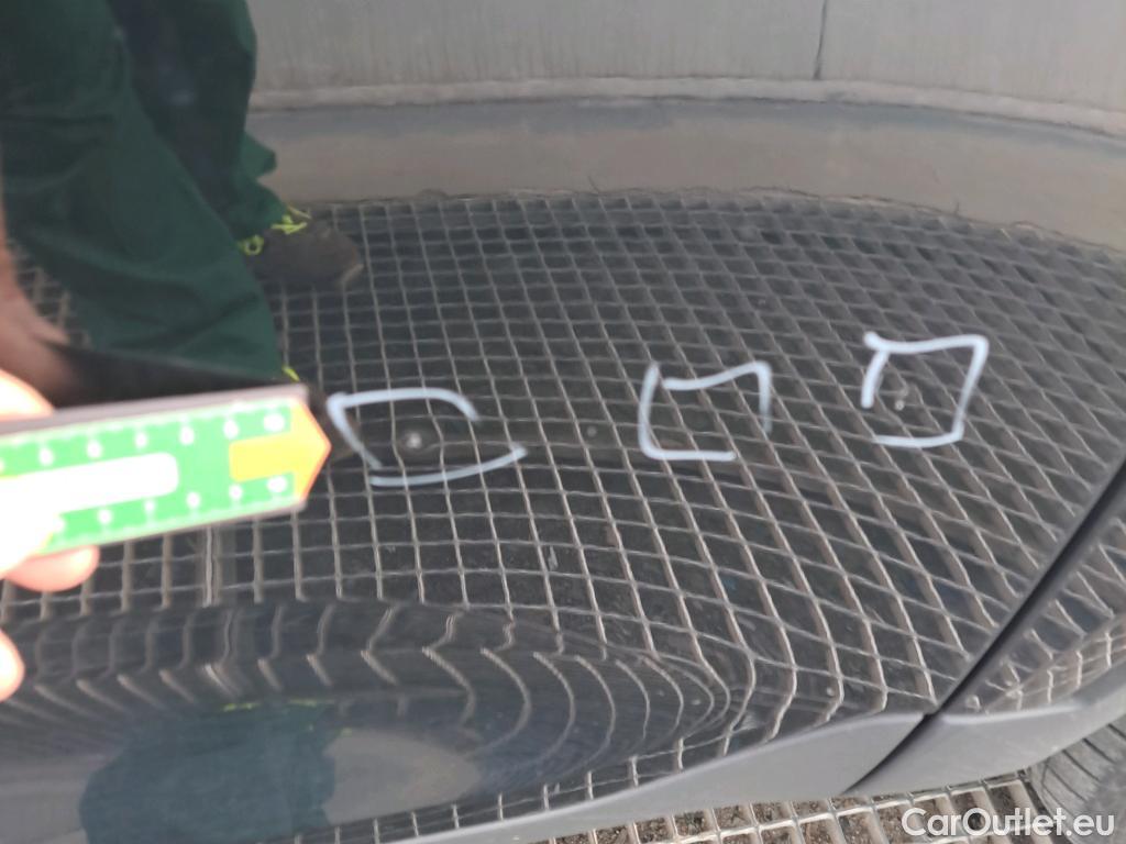  Volvo  XC 40 VOLVO XC40 / 2017 / 5P / todoterreno 1.5 T5 Twin Recharge R-Design Exp Auto #34