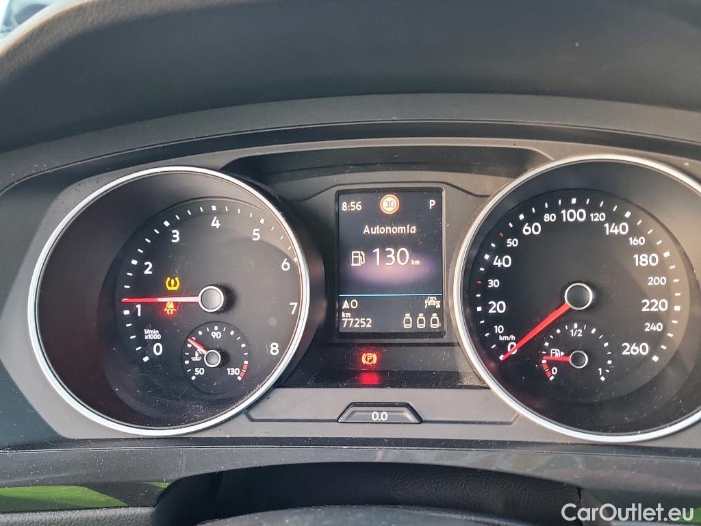  Volkswagen  Tiguan VOLKSWAGEN  / 2020 / 5P / todoterreno Life 1.5 TSI 110kW (150CV) DSG #20