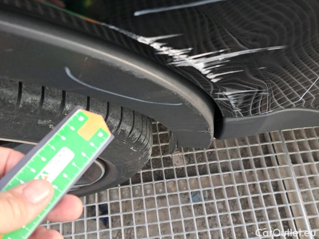  Volvo  XC 40 VOLVO XC40 / 2017 / 5P / todoterreno 1.5 T5 Twin Recharge R-Design Exp Auto #26