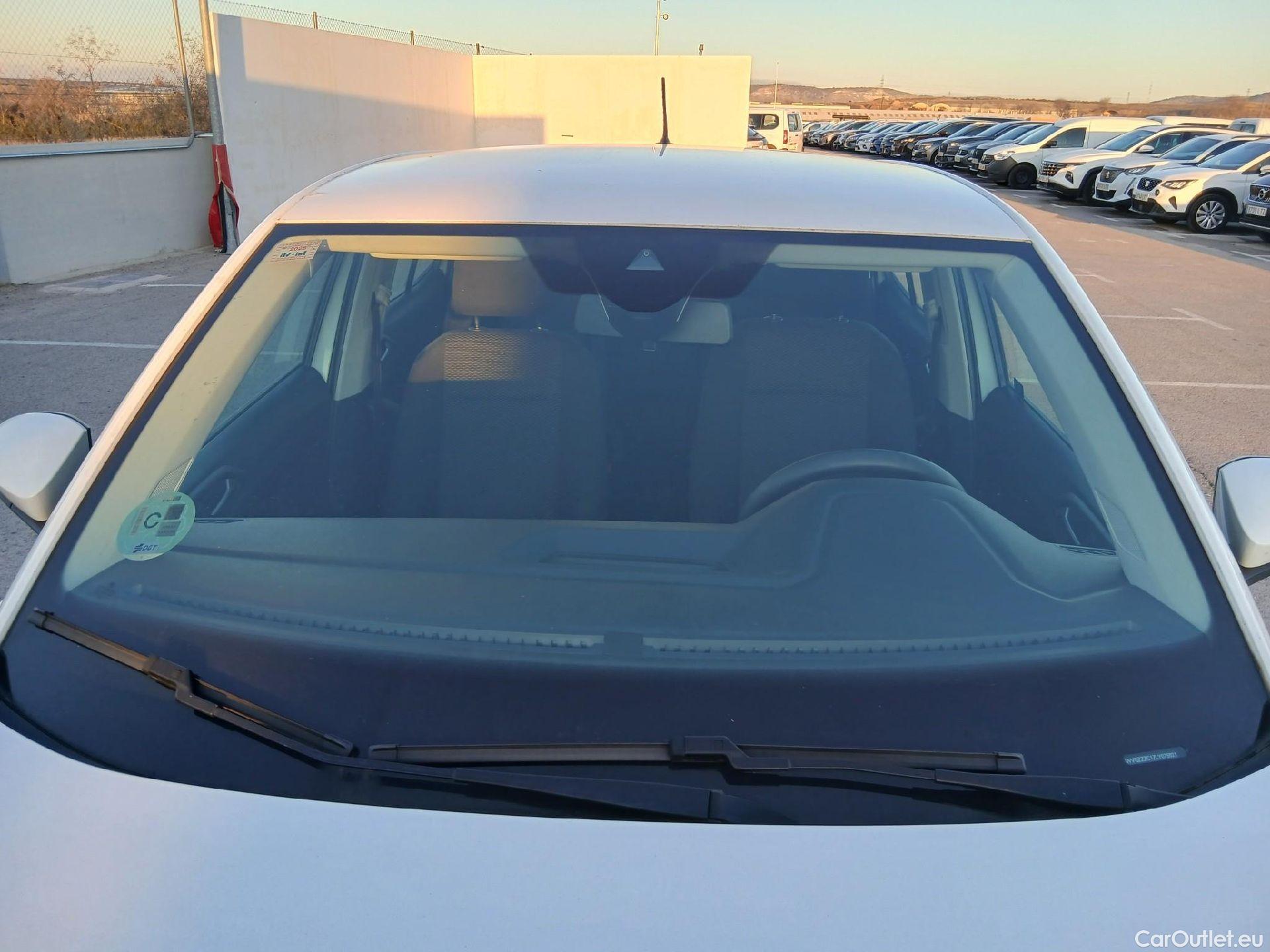  Volkswagen  T-CROSS VOLKSWAGEN  / 2018 / 5P / todoterreno Edition 1.0 TSI 70kW (95CV) #1